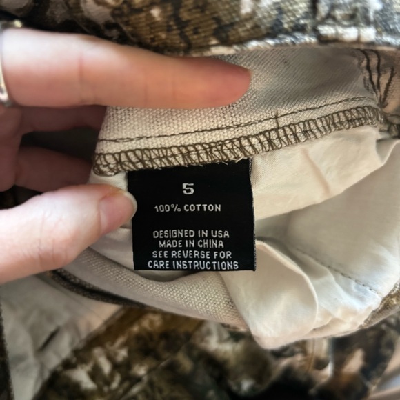 Camo Cargo Pants - Picture 4 of 7